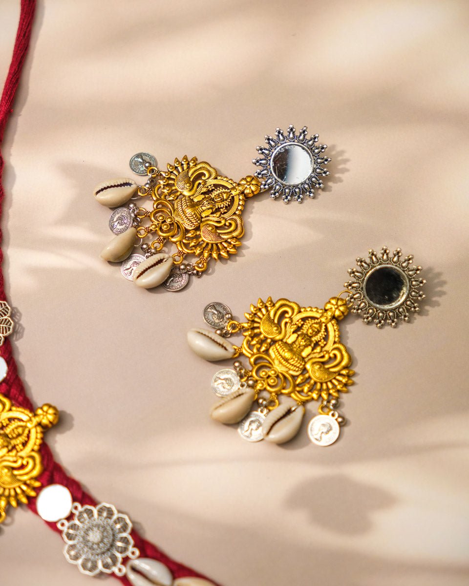 Devi Lakshmi Fabric Cowrie Choker - shop_name