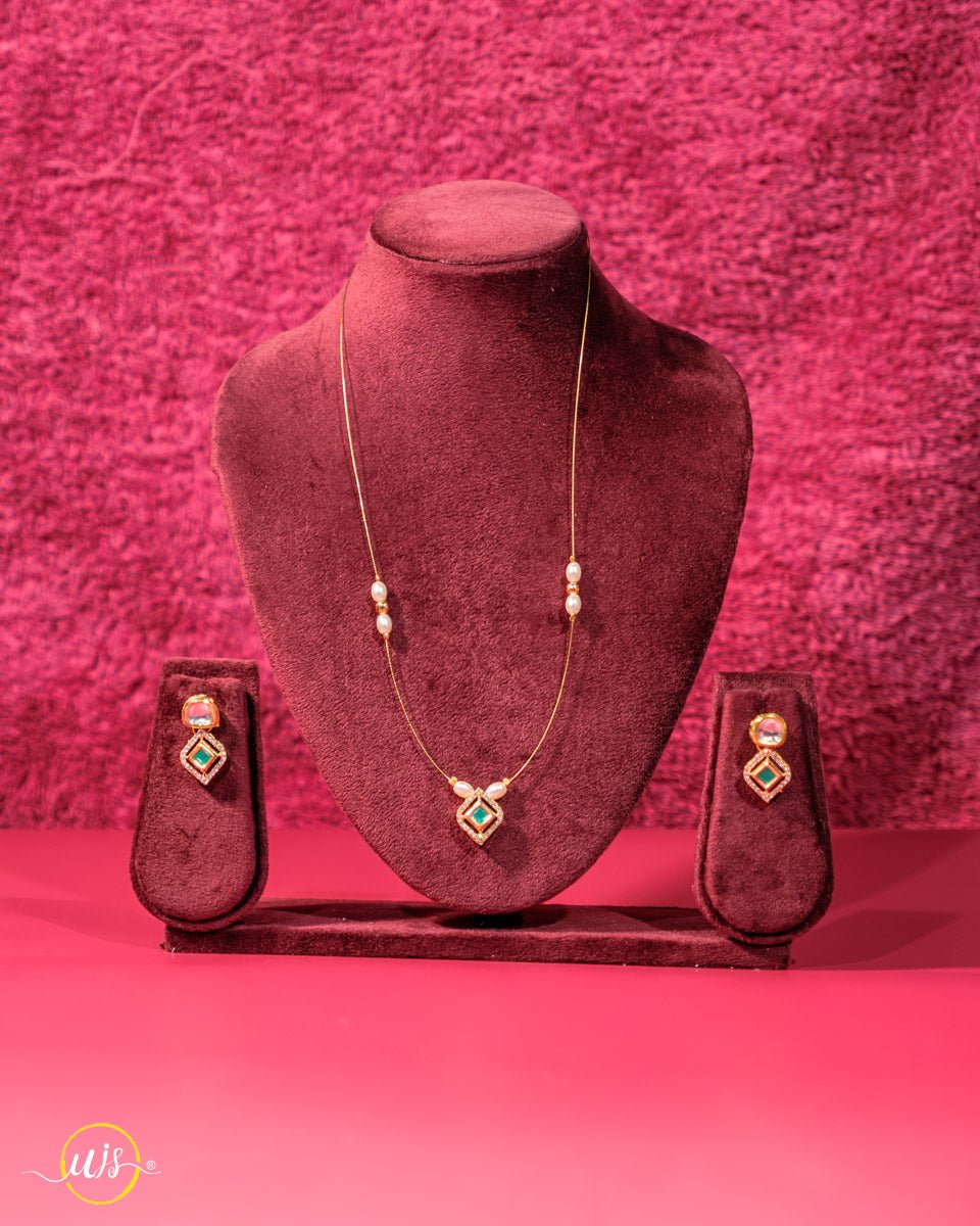 Emerald Green Stone Gold Chain Pendant Set - shop_name