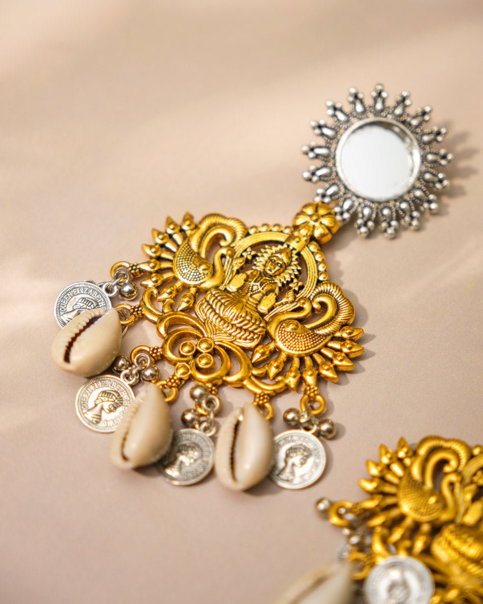 Devi Lakshmi Fabric Cowrie Choker - shop_name