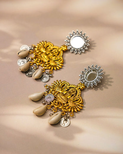 Devi Lakshmi Fabric Cowrie Choker - shop_name